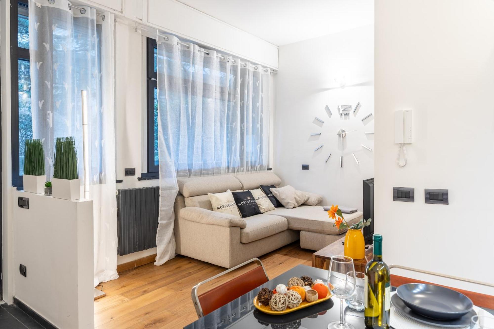 Appartamento Suite2- Vicino Metro, Citylife, Stadio San Siro E Fiera Milano