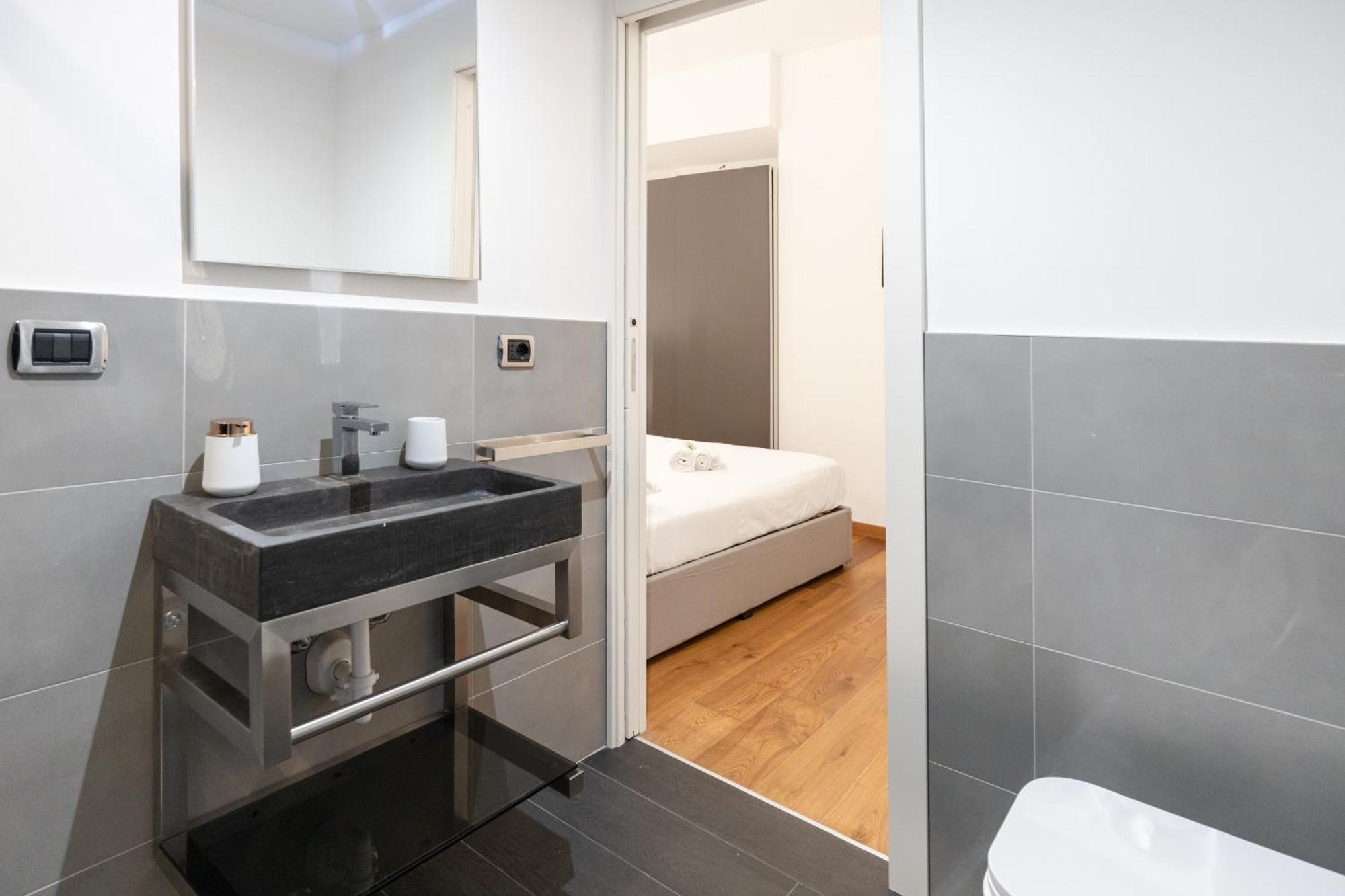 Appartamento Suite2- Vicino Metro, Citylife, Stadio San Siro E Fiera